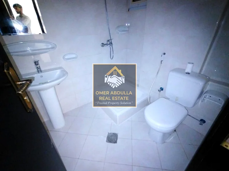 luxurious 1BHK for Family | Split Ac | Near to Safari Mall | in Muwaileh64196697144961114