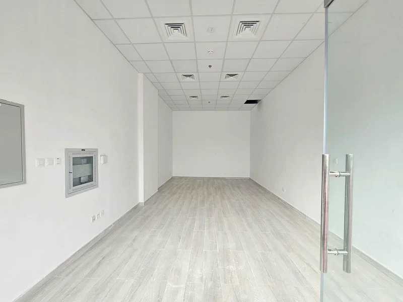 SHOP AVAILABLE FOR RENT | direct from owner (shop12 Gardens B)64059803309825113