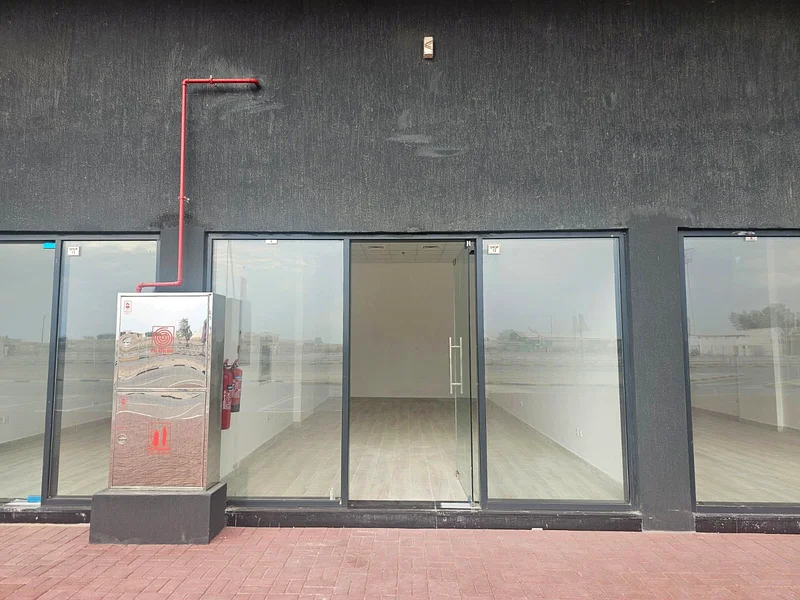 SHOP AVAILABLE FOR RENT | direct from owner (shop12 Gardens B)64059803309825112