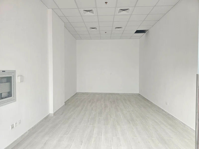 SHOP AVAILABLE FOR RENT | direct from owner (shop12 Gardens B)64059803309825114