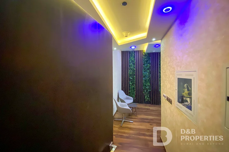 High Floor | Spacious Layout | Vacant64070634932353111