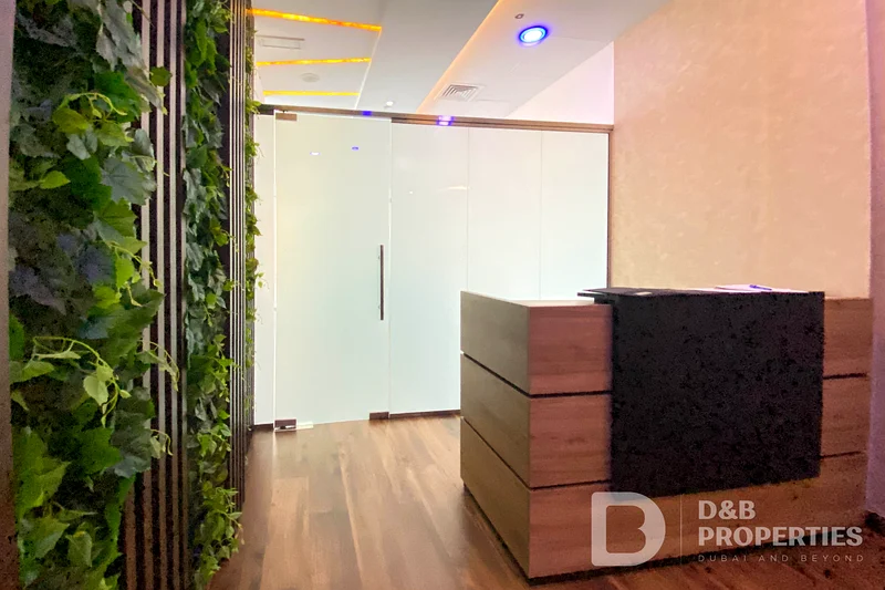 High Floor | Spacious Layout | Vacant64070634932353112