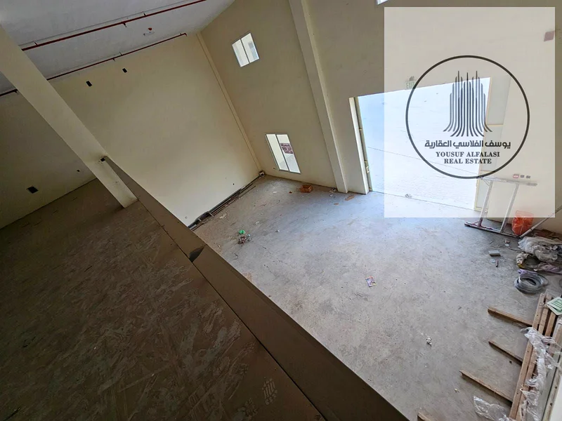 For rent in Umm Al Quwain: Warehouse 11,450 sq ft 40 sq m Price: AED 515 Delivery: First of November After the tenant's lease expires64061163245057112