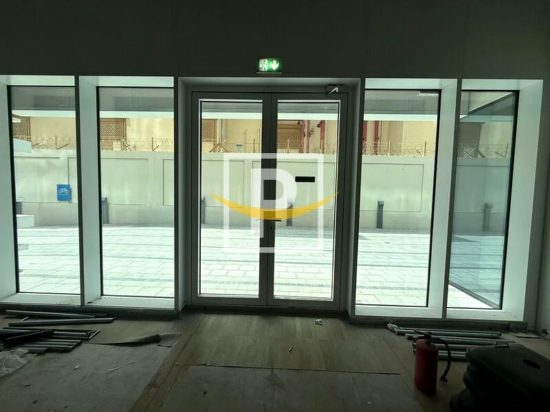 Shell & Core Retail|Large Clinic Space in Residential Tower64067788576514112