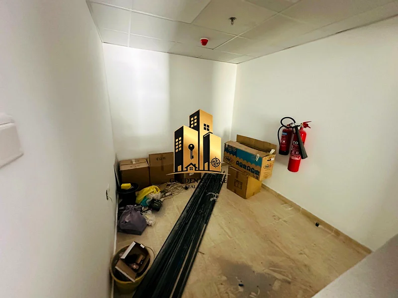 Don't miss this offer | Brand new warehouse | with office and washroom | ready to move64059101988866114
