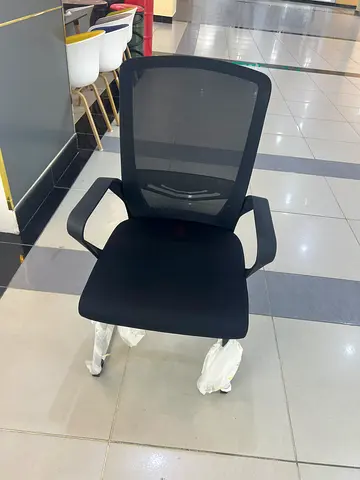 Office chair for visitors
