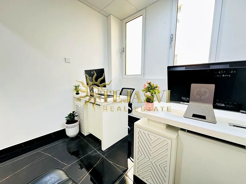 Brand new office |direct from Owner |near to Public Transport64071785226883112