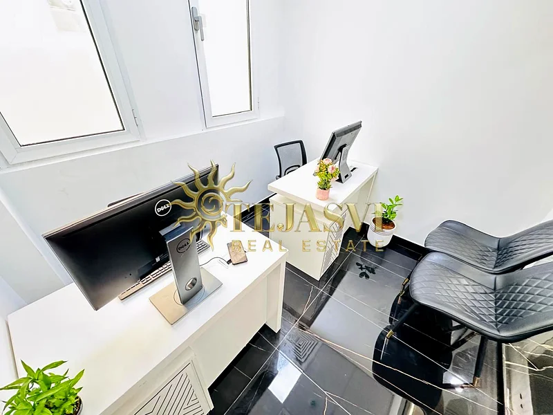 Brand new office |direct from Owner |near to Public Transport64071785226883111