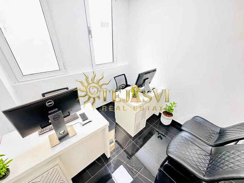 Brand new office |direct from Owner |near to Public Transport64071785226883114
