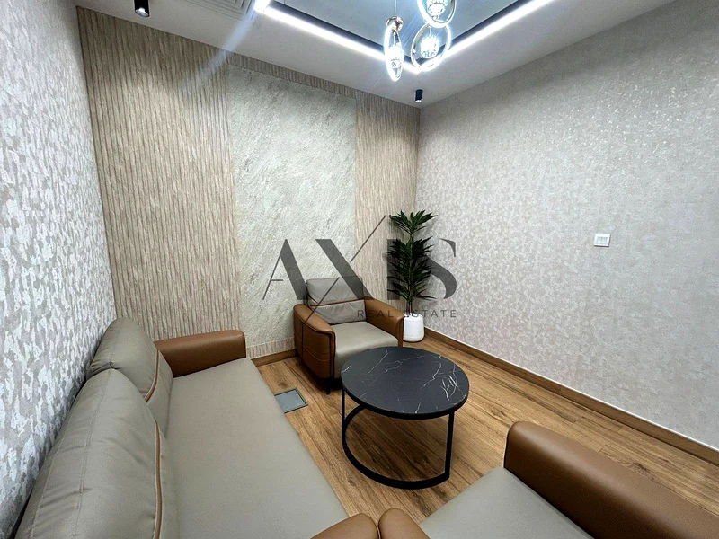 مكاتب مجمعة I شبه مؤثثة I شاغرة64068551263491112
