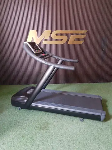 Technogym Jog 500 Treadmill