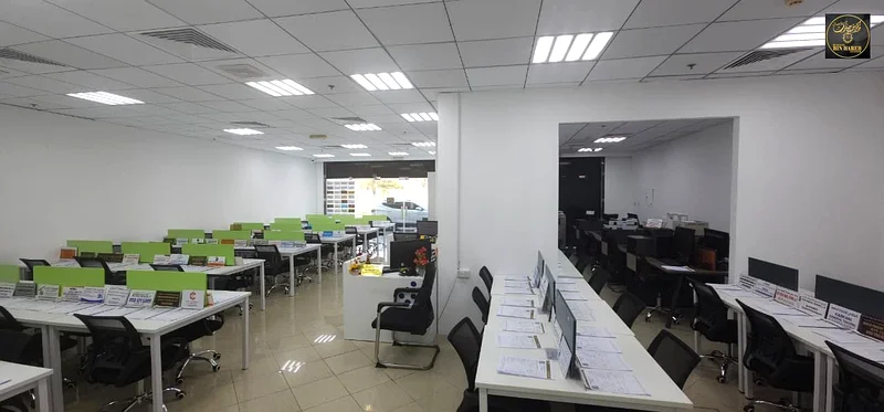 We provide shared or separate offices with spaces to suit all business and professional activities.64072889958147113