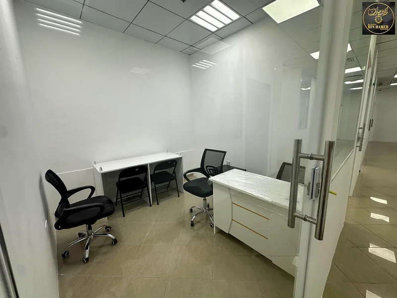 We provide shared or separate offices with spaces to suit all business and professional activities.64072889958147110