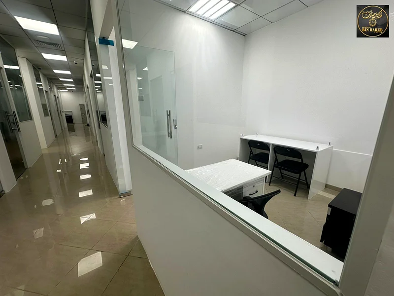 We provide shared or separate offices with spaces to suit all business and professional activities.64072889958147111