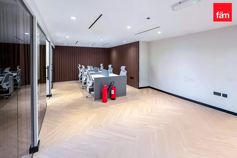 FULLY RENOVATED | BRAND NEW FITOUT | FURNISHED64071404796035113