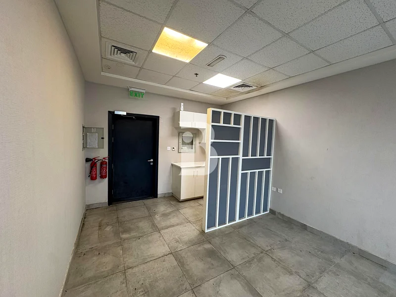 Spacious Office | Fully Fitted | Ready to Move64069748032515111