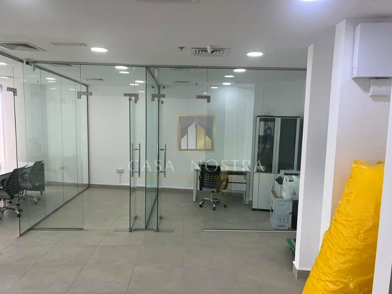 PRIME LOCATION | VACANT | FURNISHED | FITTED64064473103107114