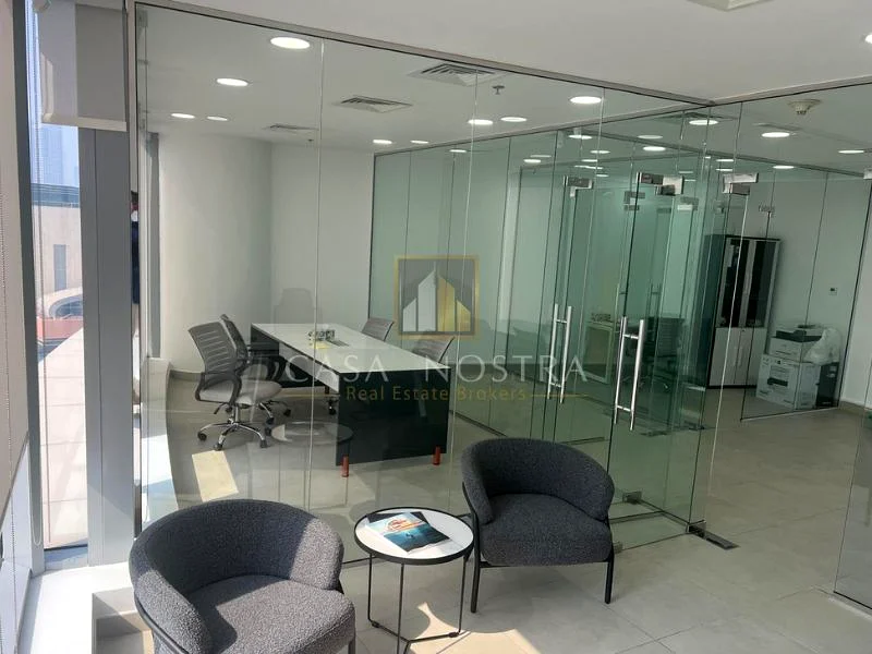 PRIME LOCATION | VACANT | FURNISHED | FITTED64064473103107112