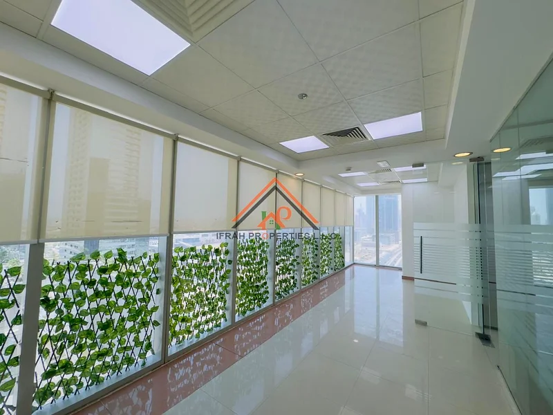 FULLY FITTED || GLASS PARTITIONS || NEAR TO METRO64070073809794112