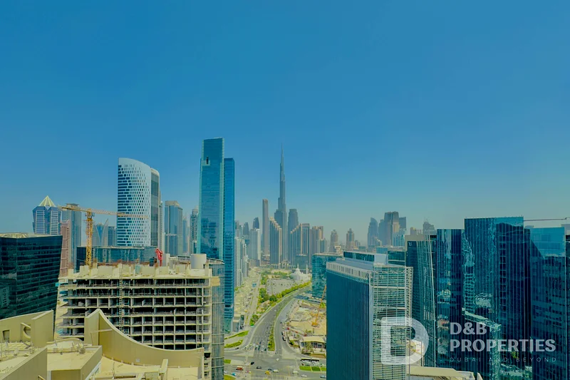 Burj Khalifa View | Spacious Layout | Vacant64070634941443111