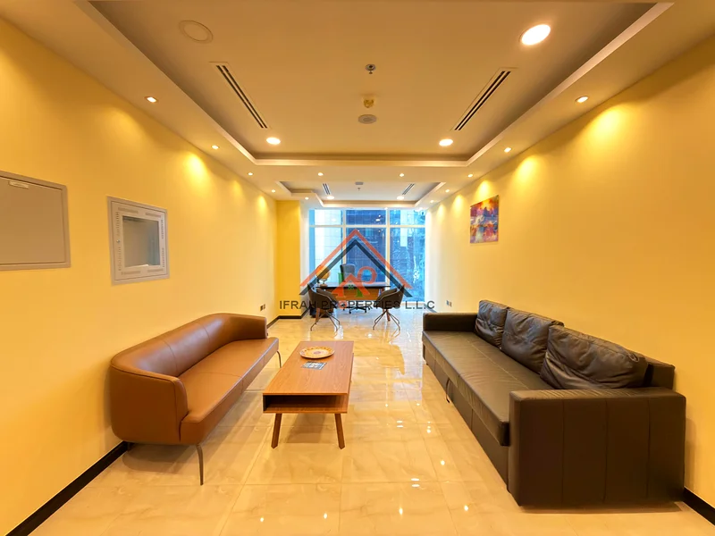 SPACIOUS LAYOUT | NICLEY FITTED | NEAR METRO64070634842882112