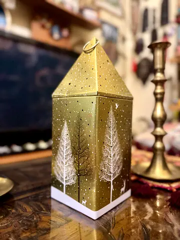 Charming Vintage Lantern Decoration