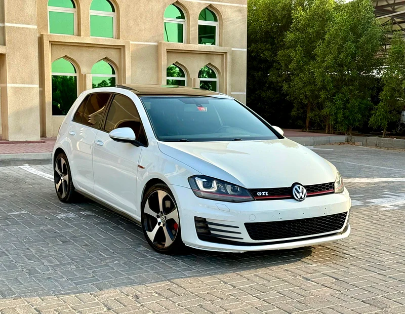 جولف GTI خليجي 2015 فل اوبشن بسعر مغري63892895217922110