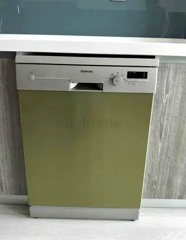 Siemens 2 Rack Side timer Dishwasher For Sale Same Like New