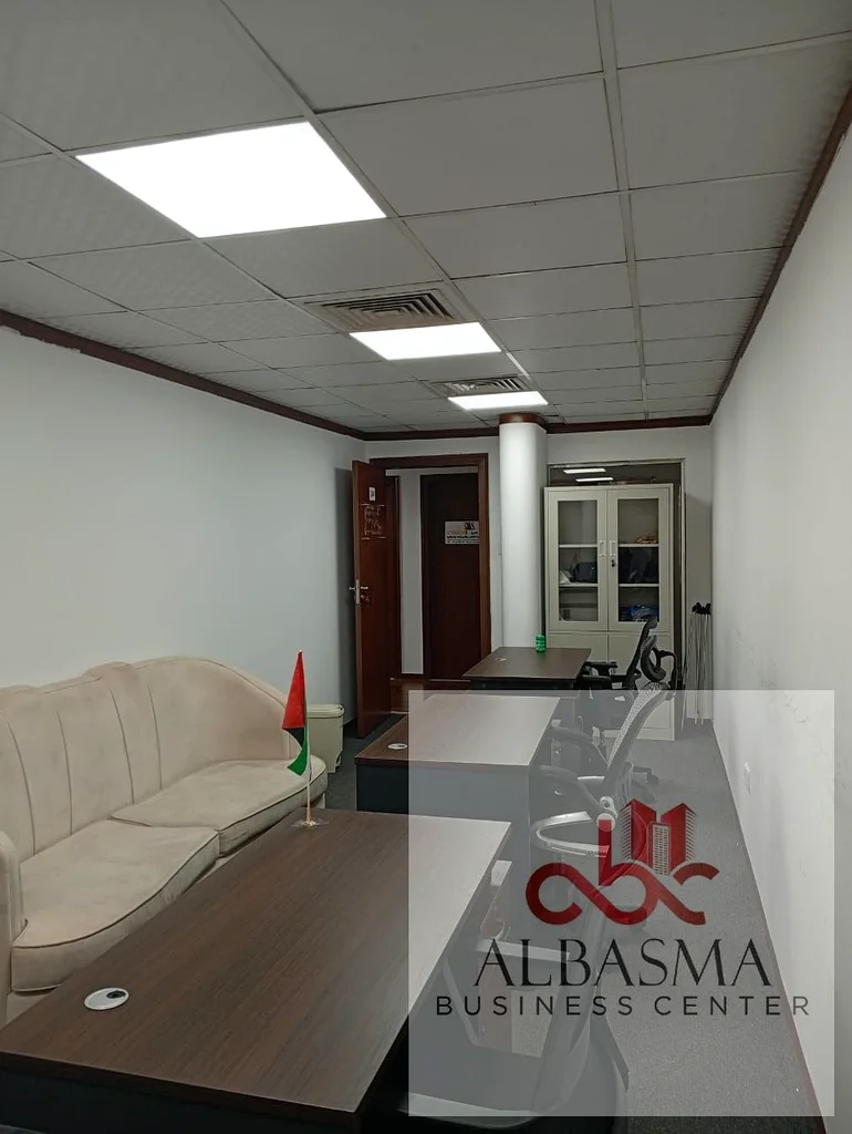 مساحة مكتبية جاهزة للانتقال64051791158657112