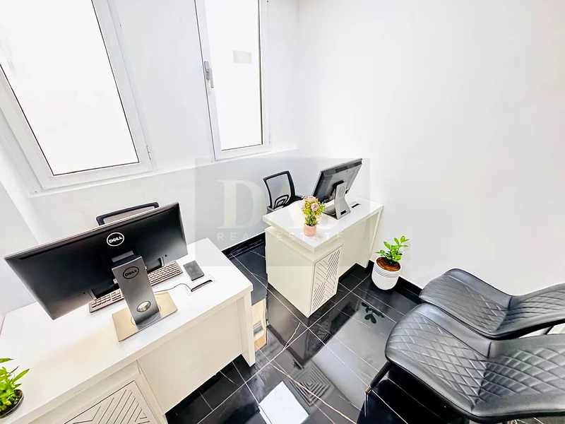 Beautiful Office |direct from Owner  | Free utilities & No Commission64072229091330114