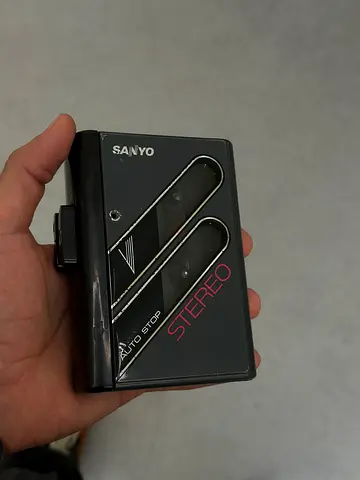 Vintage Sanyo Auto Stop Stereo Cassette Player