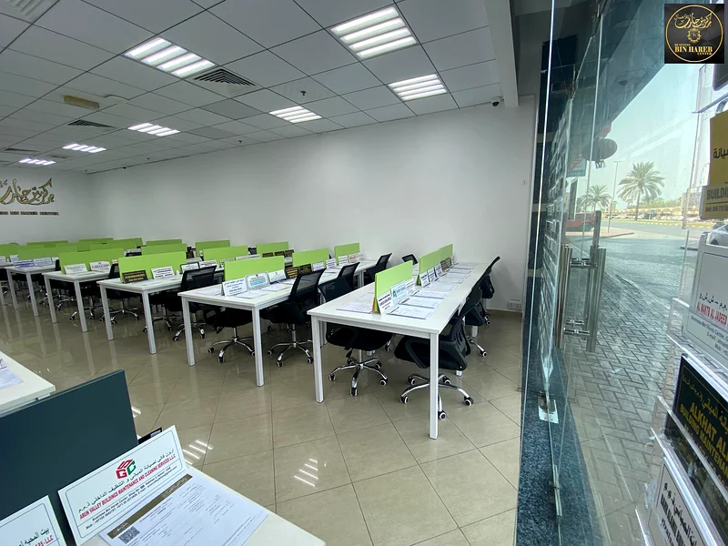 مكتب مجهز بالكامل - مثالي للشركات الناشئة والاستشاريين64072889737346113