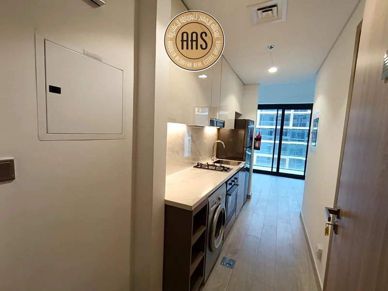 Luxurious and spacious studio with chiller-free only 47k ready to move64153439696129114
