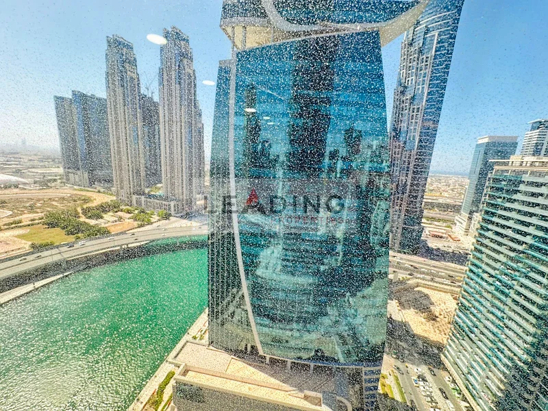 مساحة مكتبية مفروشة بالكامل وقاعة مؤتمرات مجهزة بالكامل64069635709827111