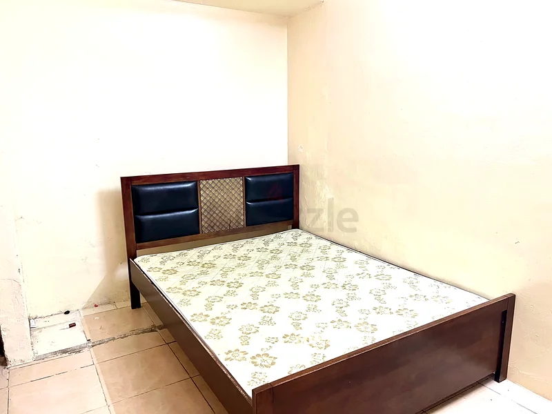 Fully furnished room with attached bathroom near Abuhail metro in Al Shaab, Hor Al Anz.64047753305985113