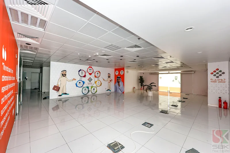 Spacious Shop for Rent | Prime Location | 5,000 Sqft | Ideal for Multiple Business Types64051791232387110