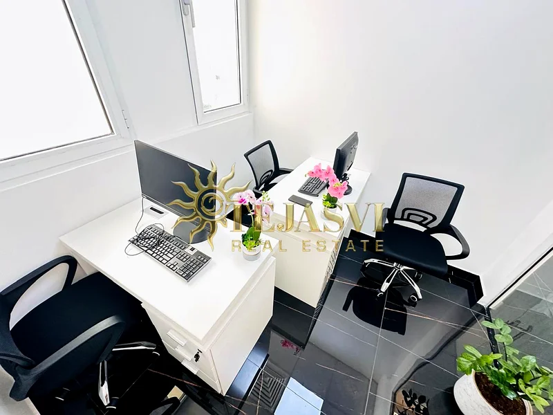 Premium Office | no Commission | near to Metro Station64072229083266111