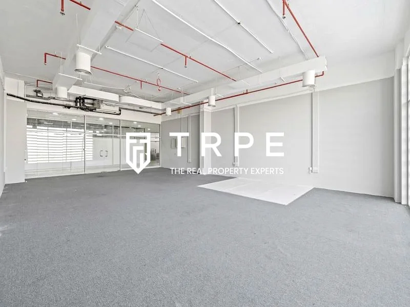 Fully Fitted | Office Space | Great Location64063355137795111
