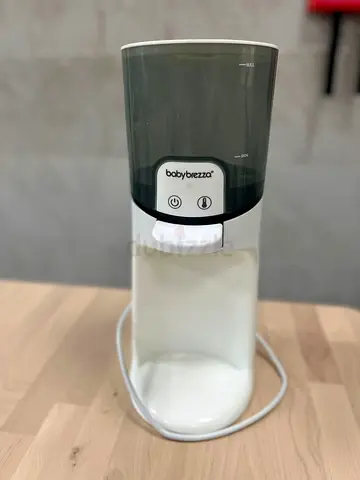 Baby brezza water warmer almost new