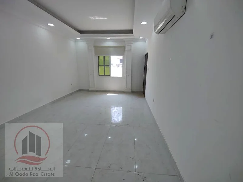 فيلا فسيحة بسبعة حمامات في فيلات الروضة 364073229109121112