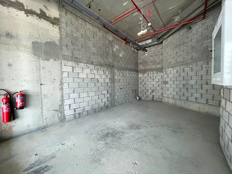 PRIME AREA | CHILLER FREE | LOW PRICE | SPACIOUS64065040540162114