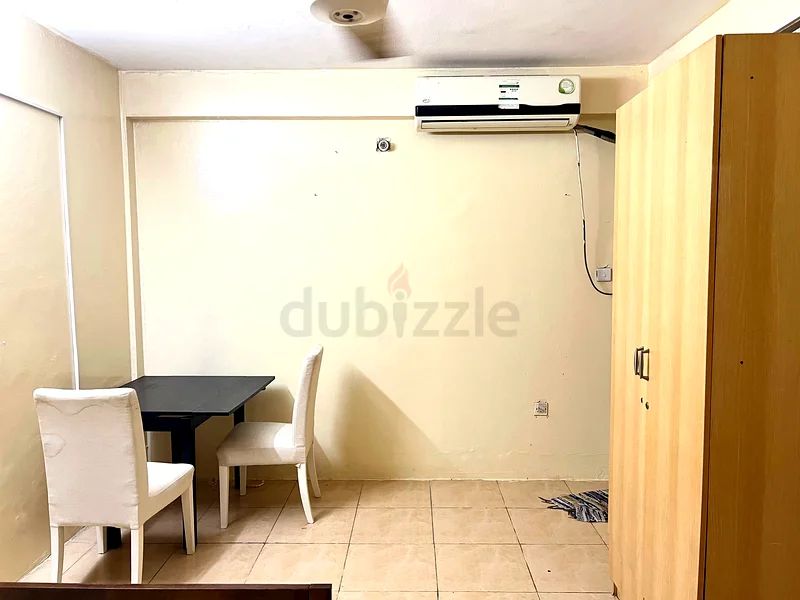 Fully furnished room with attached bathroom near Abuhail metro in Al Shaab, Hor Al Anz.64047753305985112