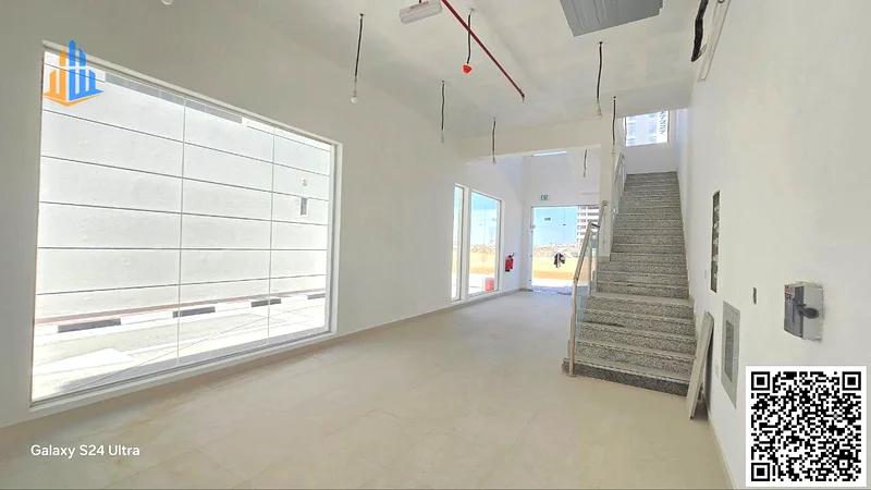 For rent commercial shops | Opposite the park | On the main street | Strategic location for investment |64072889827075110