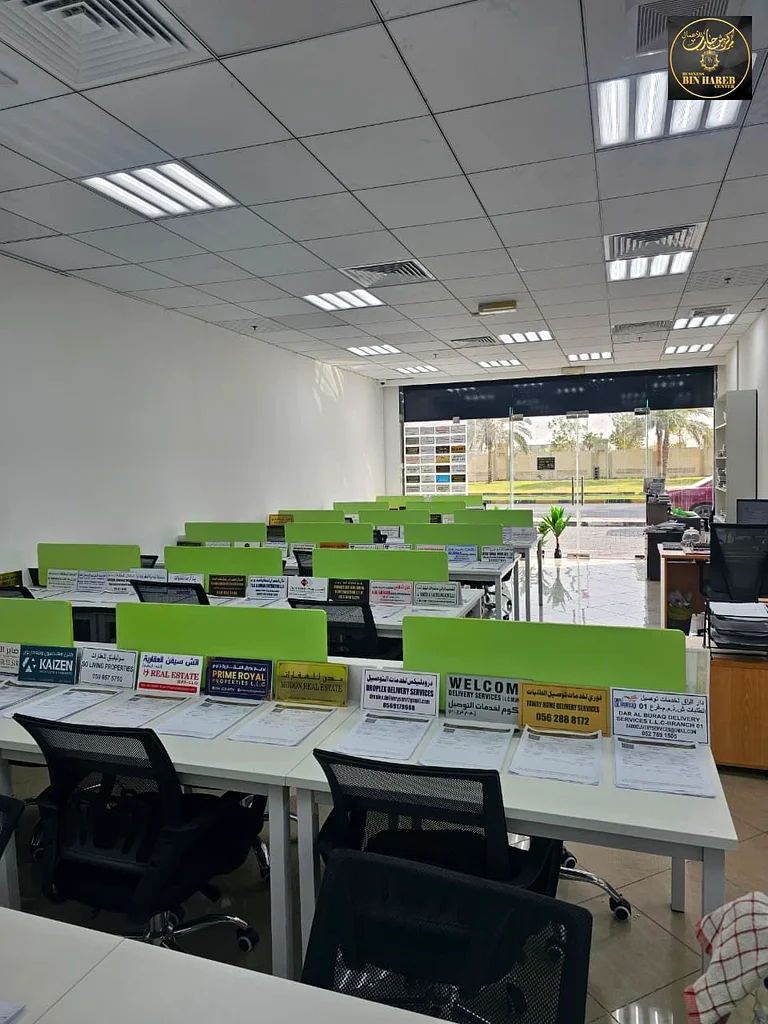 خدمات مجانية مع عقد إيجار لمدة سنة واحدة للمكاتب المشتركة64074344106499110