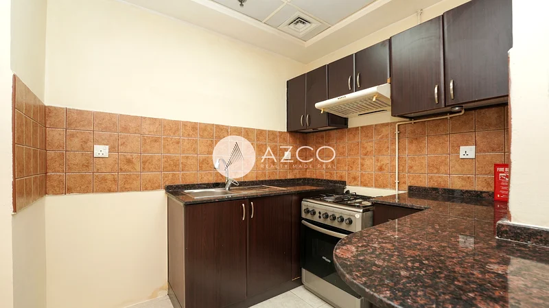 1bhk Open View | Prime Location | Near to Mall64177727939715113