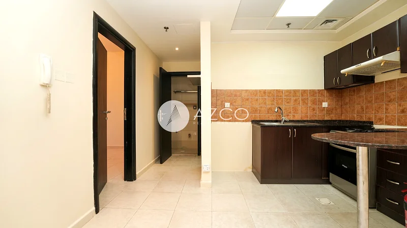 1bhk Open View | Prime Location | Near to Mall64177727939715111