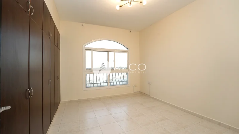 1bhk Open View | Prime Location | Near to Mall64177727939715114