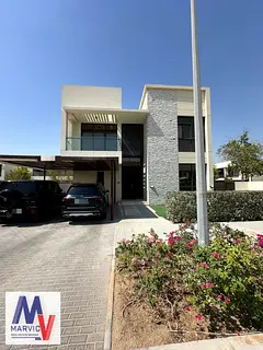 Stand Alone Villa/Corner Unit/Huge Layout