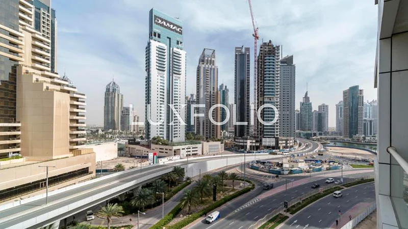 منظر المجتمع | شيك واحد فقط | متوفر الآن64163839279617112