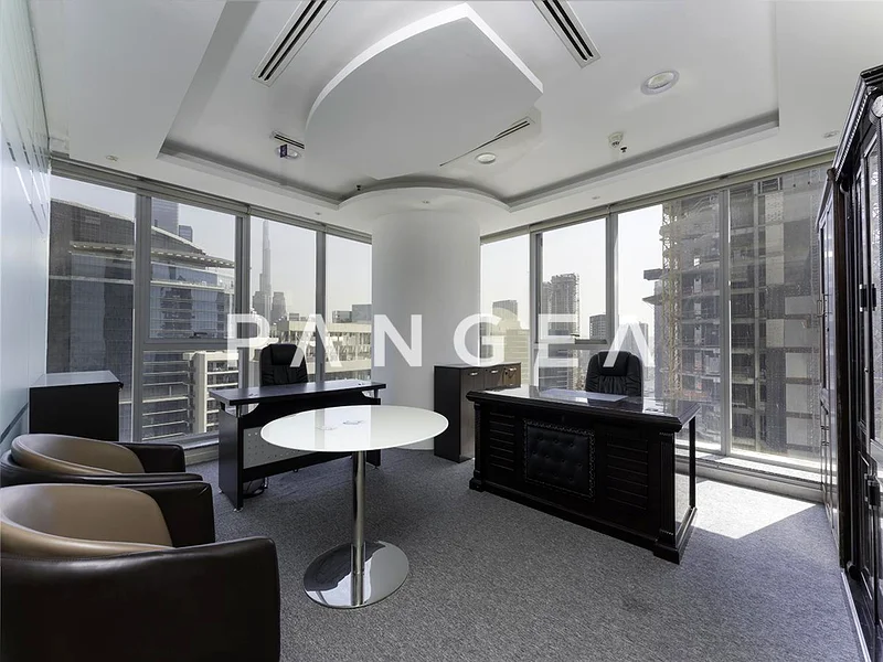 Close to metro | Furnished | High Floor64069305154306114
